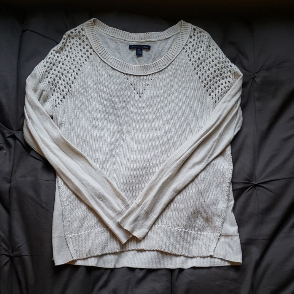 American Eagle Sweater